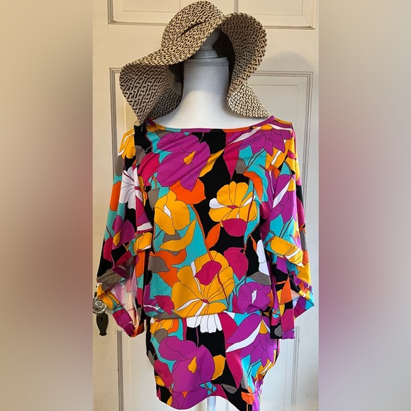Trina Turk Other - 👙 NWT Trina Turk swim tunic dress in Gemini Print, Size Small